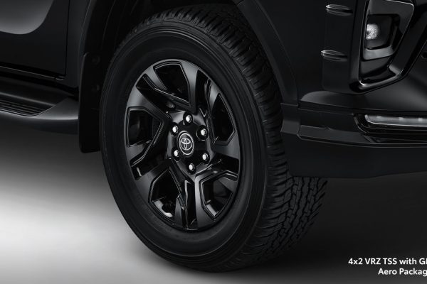 NEW FORTUNER GR SPORT